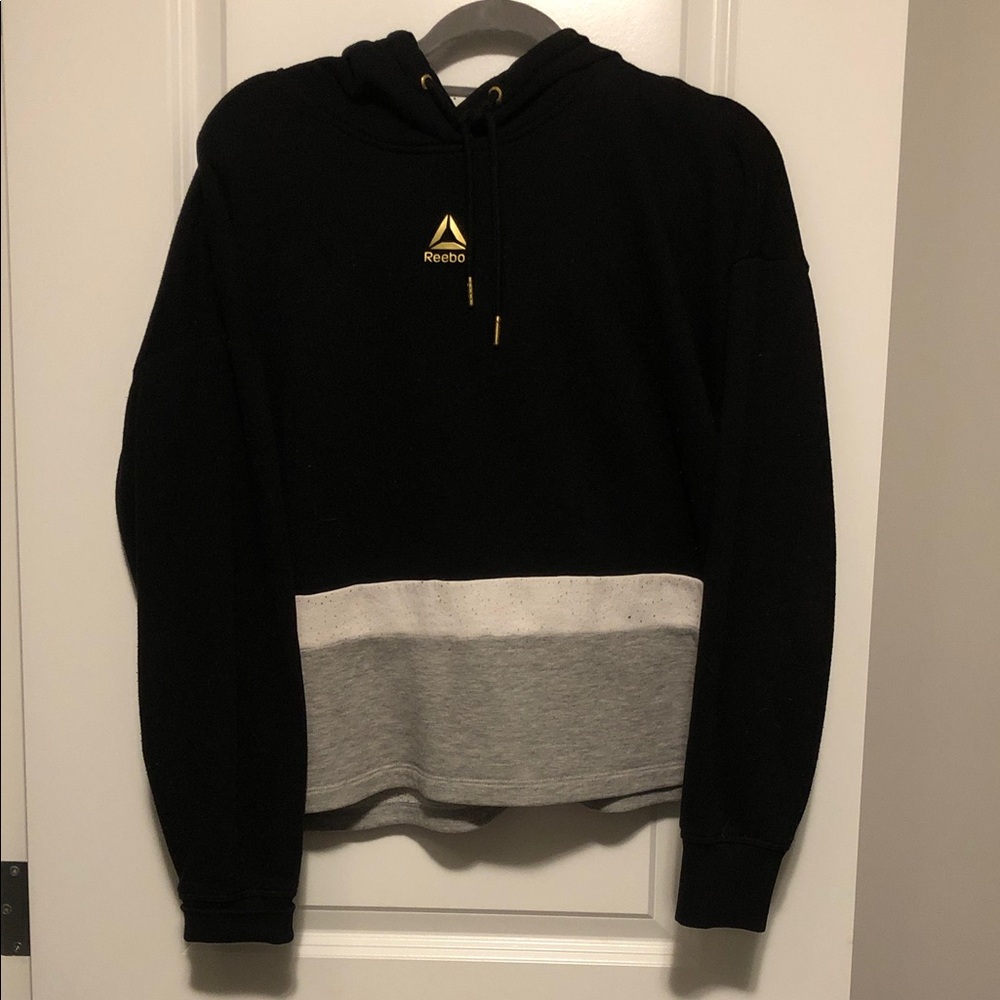 Reebok women’s Black and Gray Hoodie Sweater